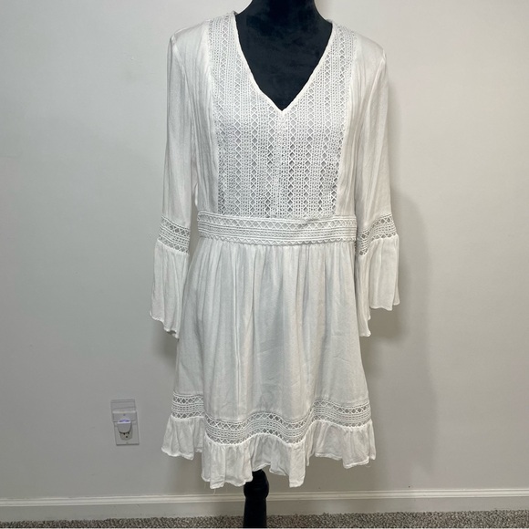 Philosophy White Tiered Ruffled V-Neck Sundress - Picture 1 of 12